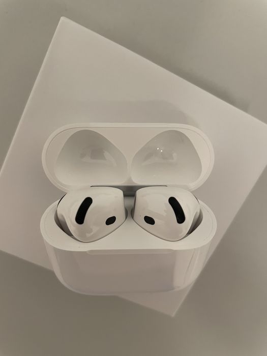 Air Pods 4 ANC.