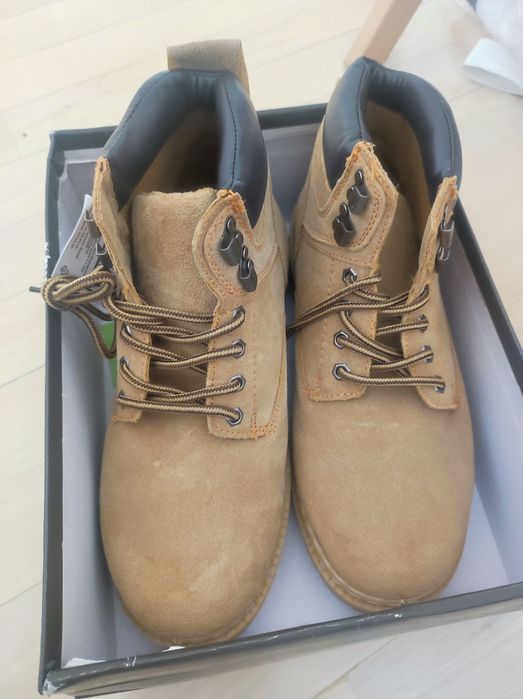 Мъжки боти нови 43ти номер