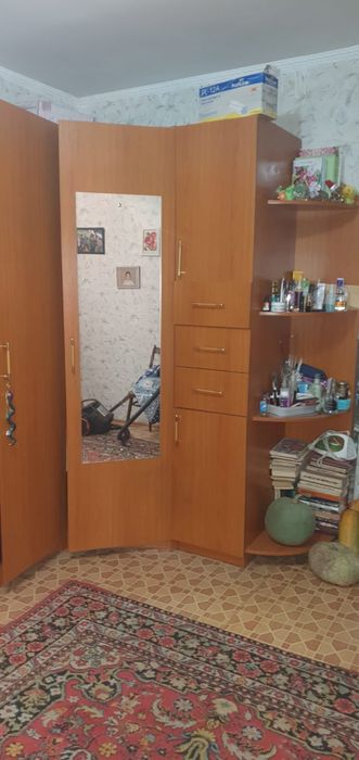 Продам шифонер угловой