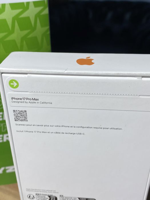 iPhone 17 Pro Max • 512 GB • Cosmic Orange