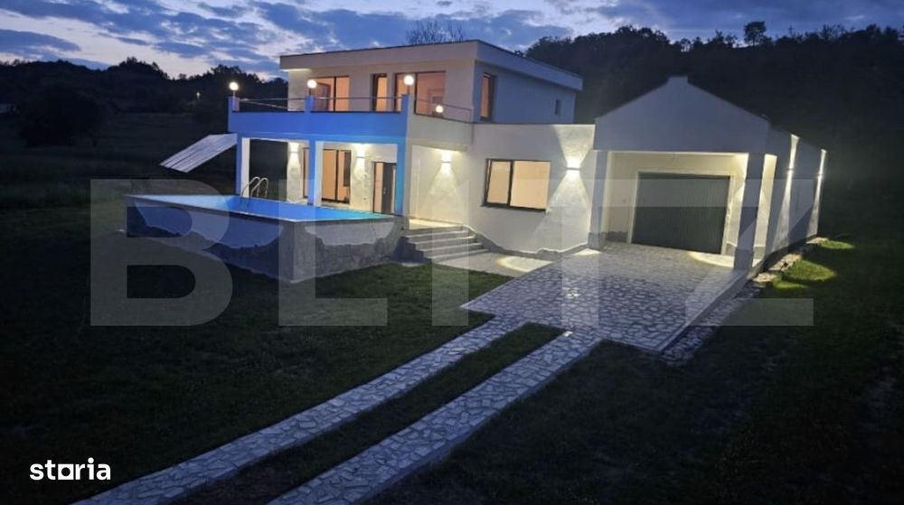 Casa noua, independenta energetic, in stil mediteranean in mijlocul na