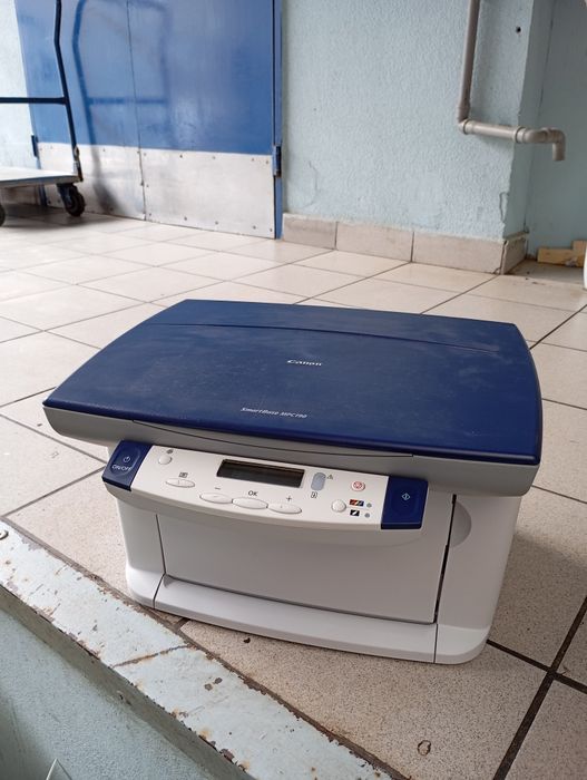 Vînd imprimanta canon