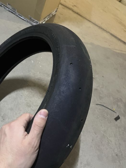Мото слик 120/70 R17 Metzeler