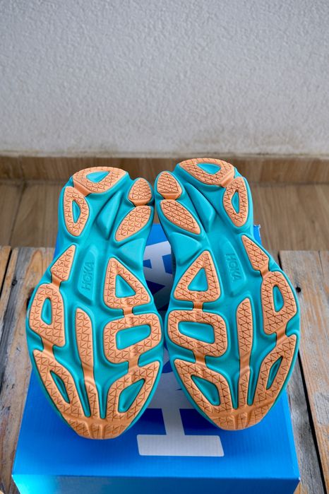 Hoka Bondi 8 43 1/3