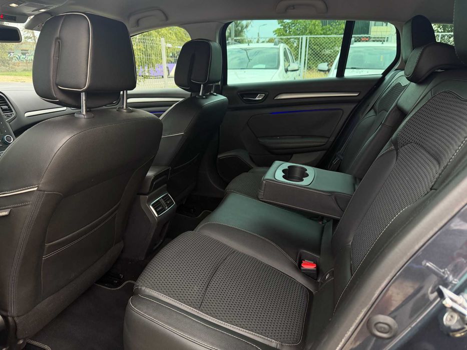Renault Megane 4 BOSE Edition / 1.5dCi 110Cp / Head-Up / Distronic / RATE / GARANTIE / Lane-Side Assist