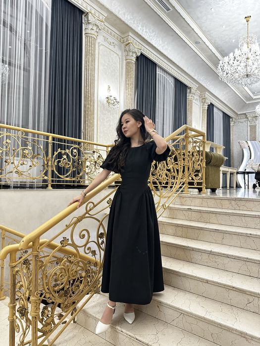 Платье 12.000 тг