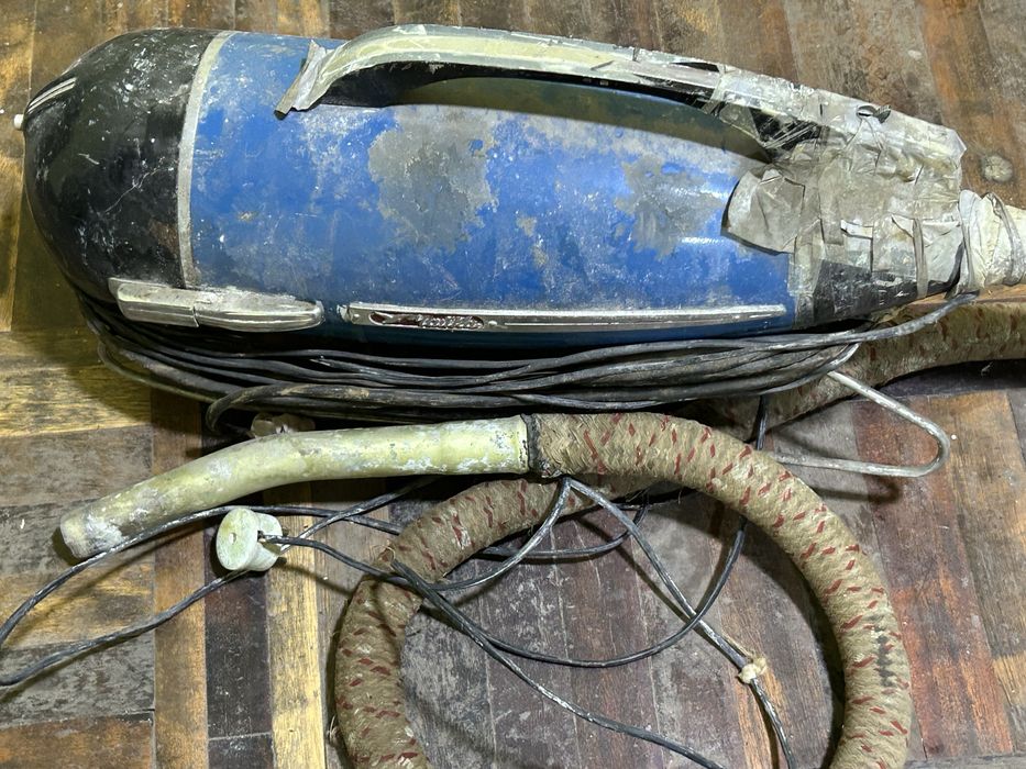 Pulisos sotilad iki tomonga tortdad