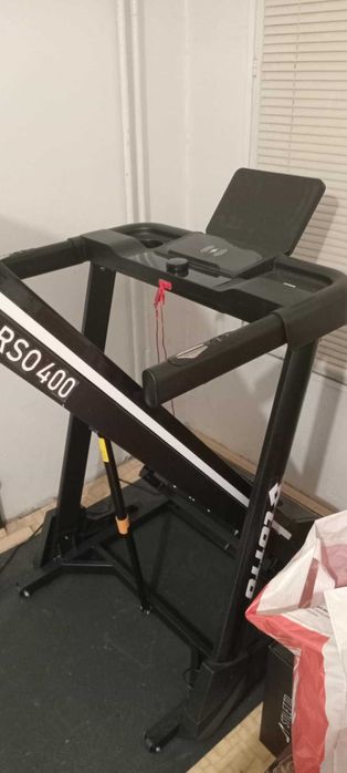 Smart Бягаща пътека CORSO 400 16 км / 2.0 HP