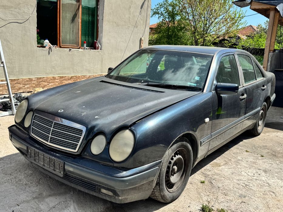 Mercedes E 220 CDI (W210) – ЦЯЛ ЗА ИЛИ НА ЧАСТИ