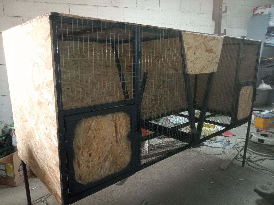 Продам клетку для кроликов