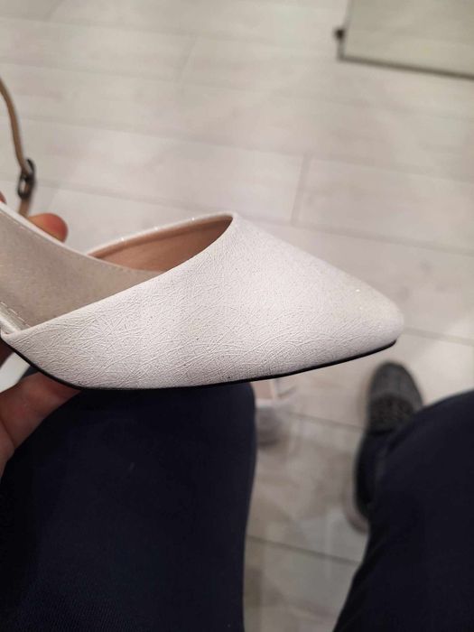 Официални обувки (бели)