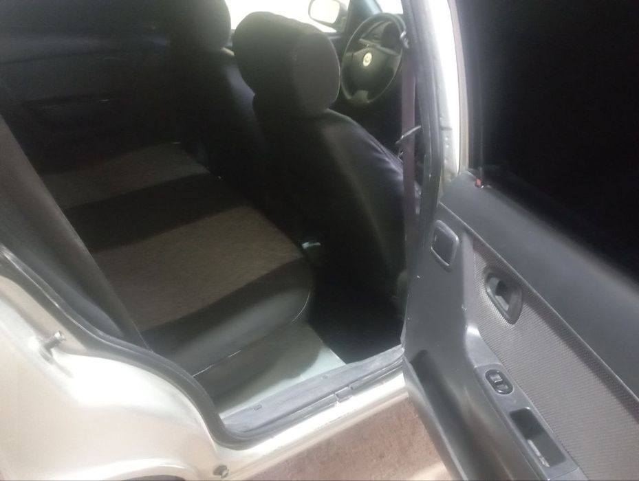 Nexia 2 holati yaxshi