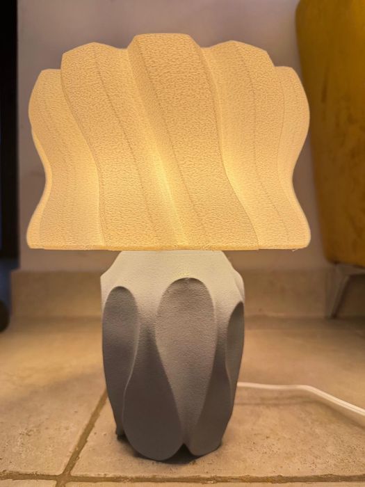 Veoza / lampa gri