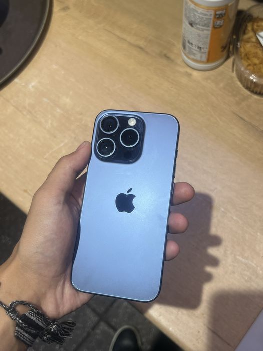iphone 15 pro идеал