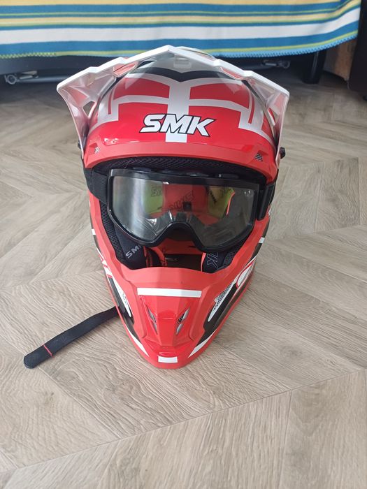 Vand casca pentru atv