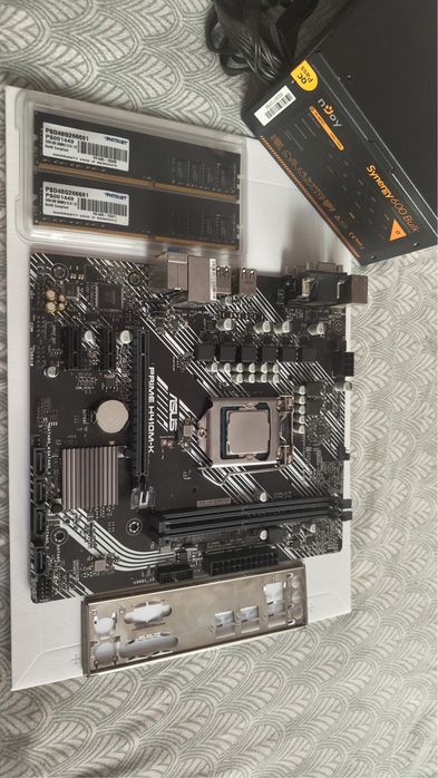 Titlu: Kit PC Intel i5-10400F + Asus H410M-K + 16GB DDR4 + sursa 600W (Kit sau separat)