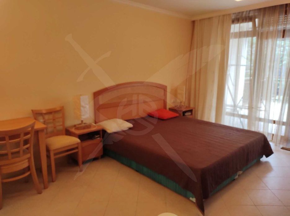 Продава се Едностаен апартамент в Созопол - 64 кв.м за 985 €/кв.м - Снимка #4