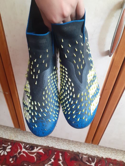 Продам бутсы 39-40