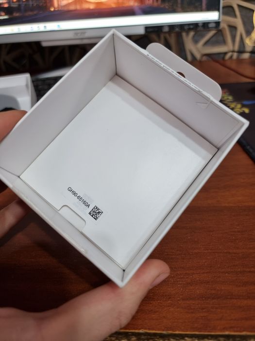 Наушники Galaxy buds live