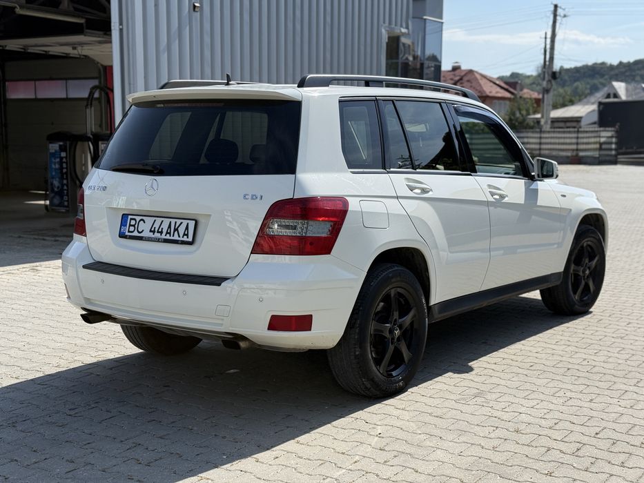 Vand/Schimb Mercedes GLK cu un suv cu bena