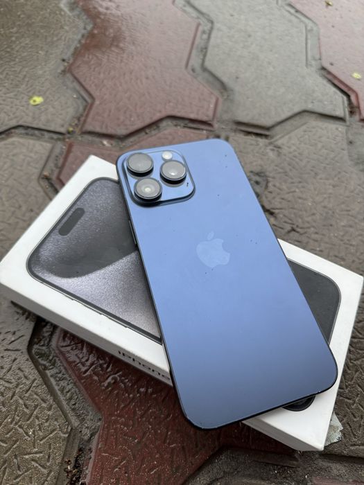 Продам Iphone 15 Pro Max 256Gb