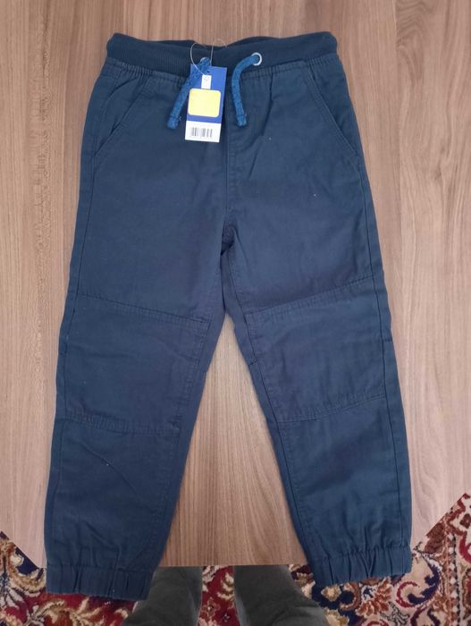 Нови дрехи за момче 4-5г.