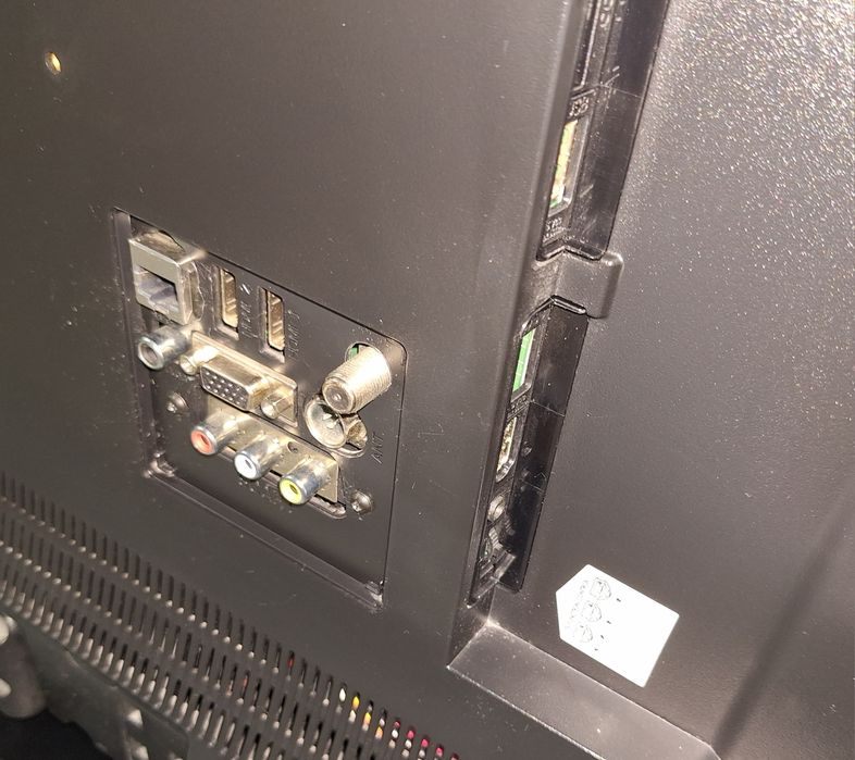 32" led smart tv Crown работещ безпроблемно!