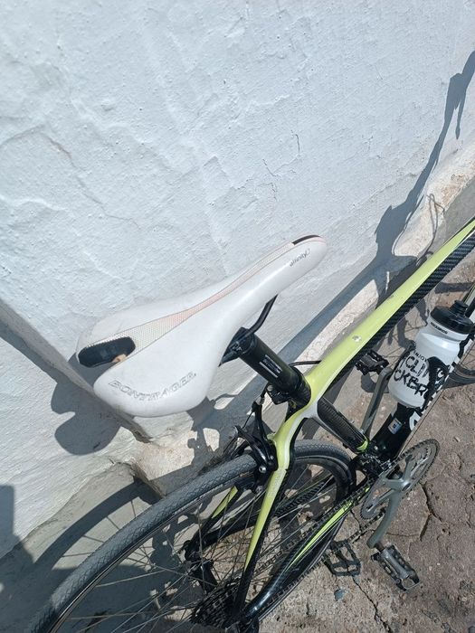 Шоссейний велосипед карбон