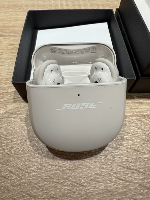 Bose QuietComfort Ultra In-Ear White - Stare foarte bună, full box