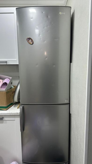 Холодильник сатылады