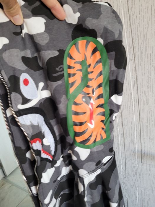 Bape camo shark hoodie размер М