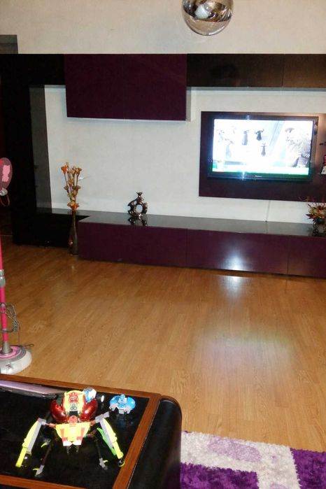 Mobilier living modular design modern, stare foarte bună