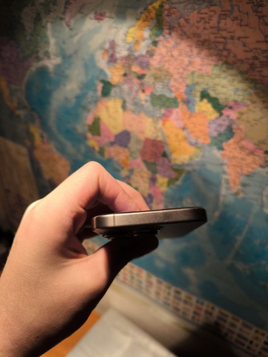 Срочно продается 15 про Iphone 128