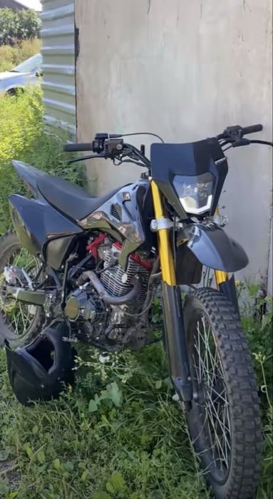 Продам эндуро 250сс 4клапана