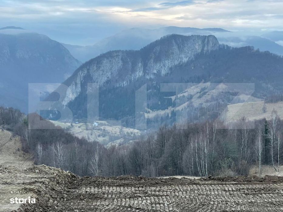 Teren 5200 mp cu view spectaculos Ponor | ideal turistic | langa Belve