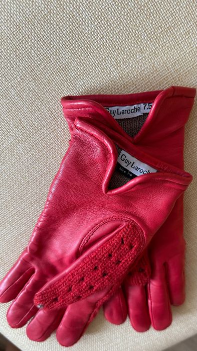Кожени ръкавици Guy Laroche
