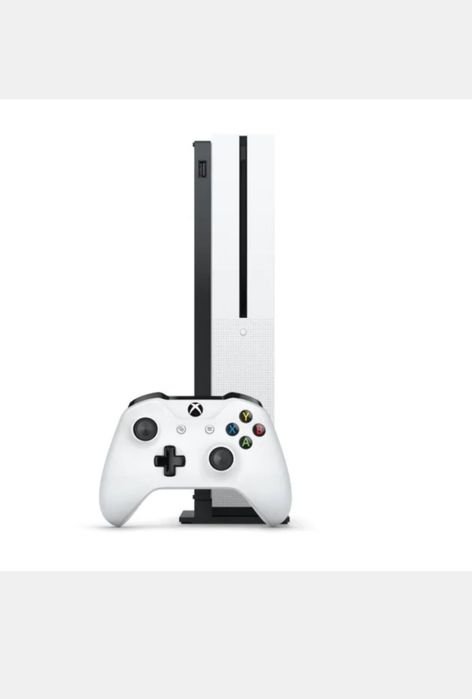 Xbox one s 1TB + 2 manete