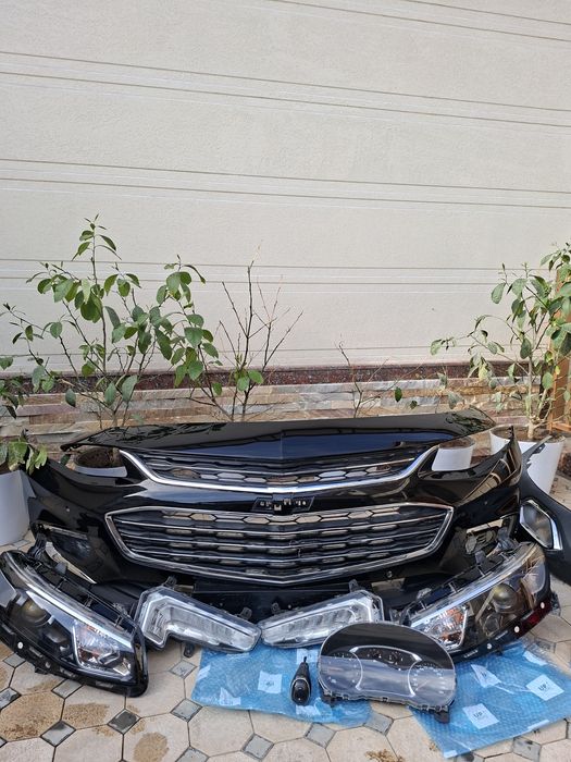 Малибу2 бамфер,фара,туманка,табло и ричак