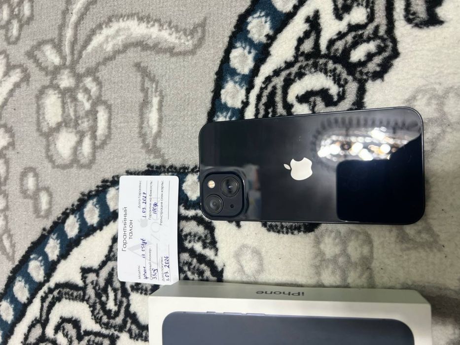 Продам айфон 13 256gb