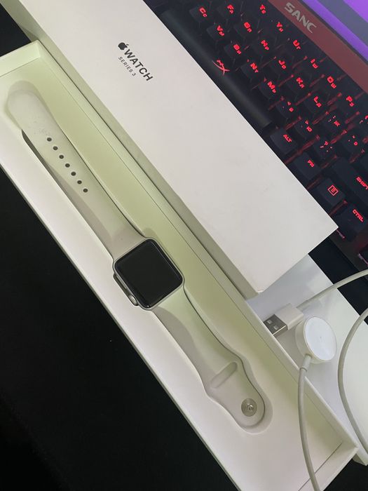 продам apple watch 3