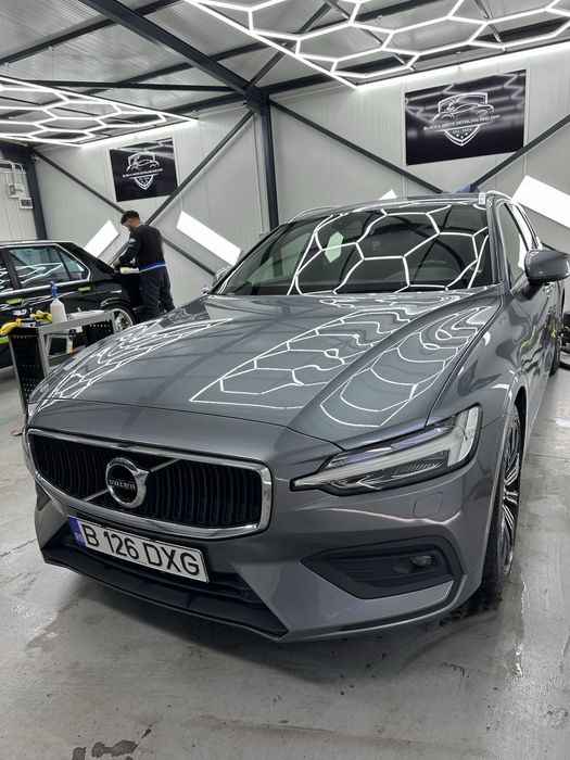 Volvo V60 D4 2019 – Pilot Automat | Fără Accidente | Km Reali”