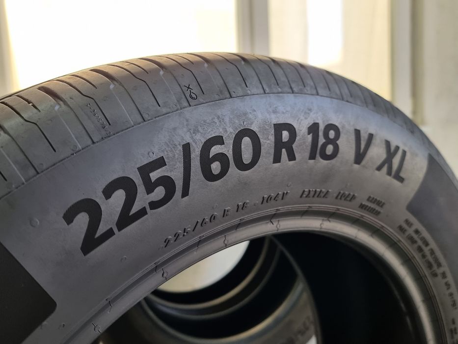 225/60/18 Continental 4Броя: 220€ 6мм