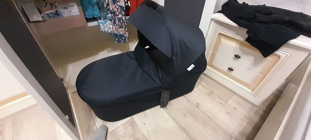 Продам коляску детскую