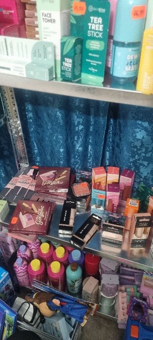 Lot Cosmetice și Produse Îngrijire / Machiaj Import (Max & More, SkinBliss, TRESemmé)