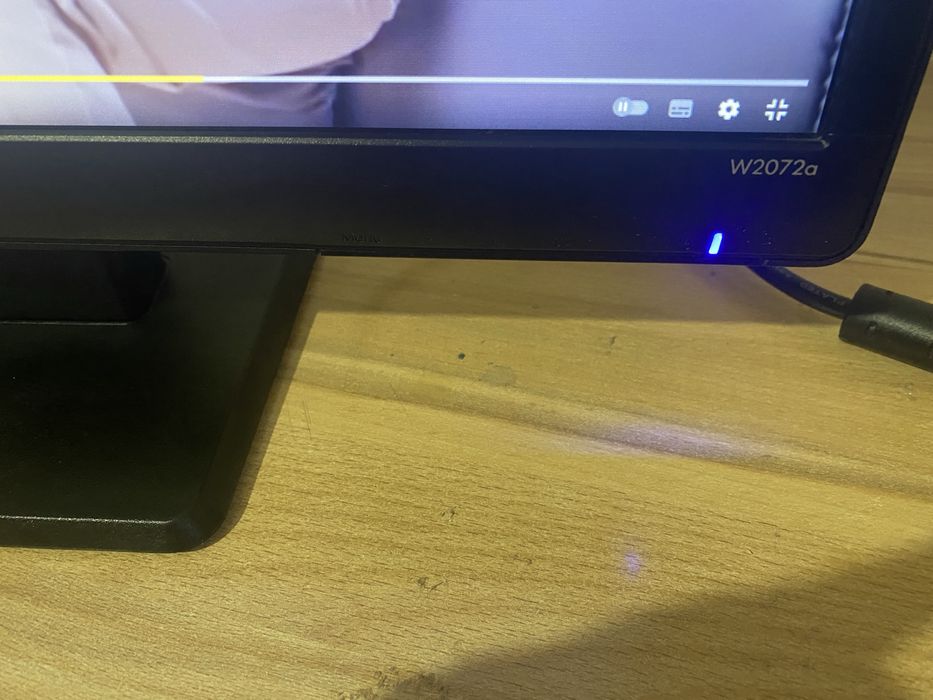 Монитор HP W2072a — 20”, идеальное состояние
