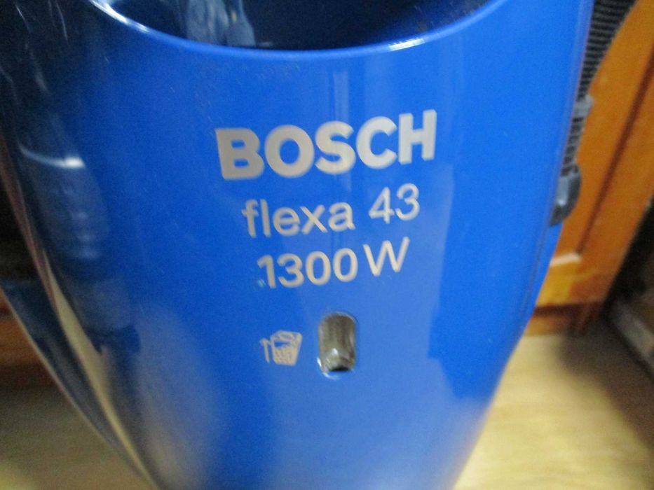 aspirator bosch 1300-W