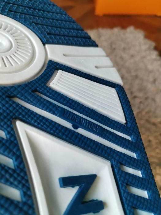 Louis Vuitton trainer
