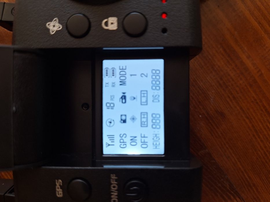 Продам отличный дрон для начинающих.