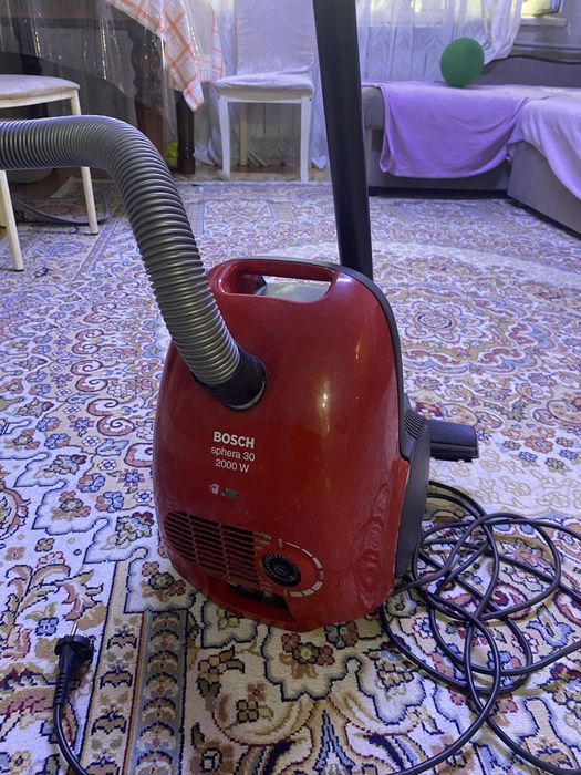 Продам пылесос Bosch