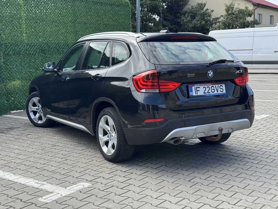 BMW X1 2015 — imagine 2